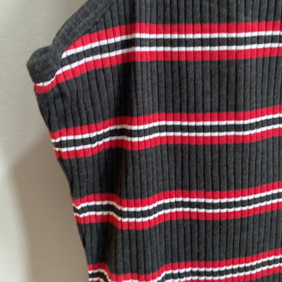 HOLLISTER Women’s RacerBack Ribbed Striped Bodysuit Size L - Picture 4 of 8